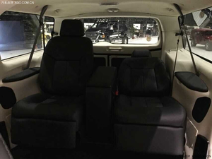 福特F650现车308万 现车优惠10万最具性价比