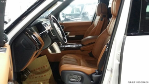 路虎揽胜创世尊崇加长版5.0现车 震撼享折扣