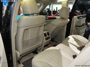 新款奔驰GL400魅不可挡 天津港口现车急速降