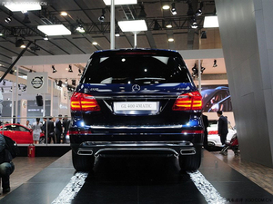 新款奔驰GL400魅不可挡 天津港口现车急速降