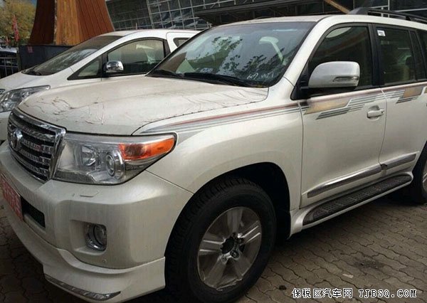 丰田中东版酷路泽4000 港口现车充足低折扣中