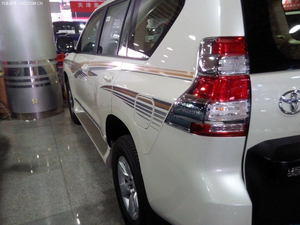 14款丰田霸道2700中东 低折扣畅销热卖风暴