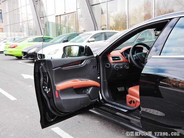 2014款玛莎拉蒂吉博力8速超跑车 驾驭非凡乐趣