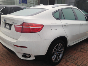 2014款宝马X6双节倾城促销 现车惊喜让利