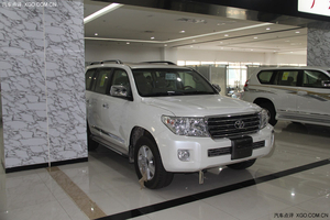 14款中东丰田酷路泽4000 现购车尊享特惠
