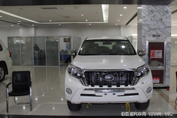 中东丰田霸道2700 现车热卖犀利越野破底酬宾