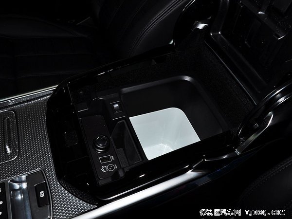 2014款路虎揽胜运动版现车 低折热销放心选购