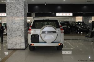 中东丰田霸道2700 现车热卖犀利越野破底酬宾