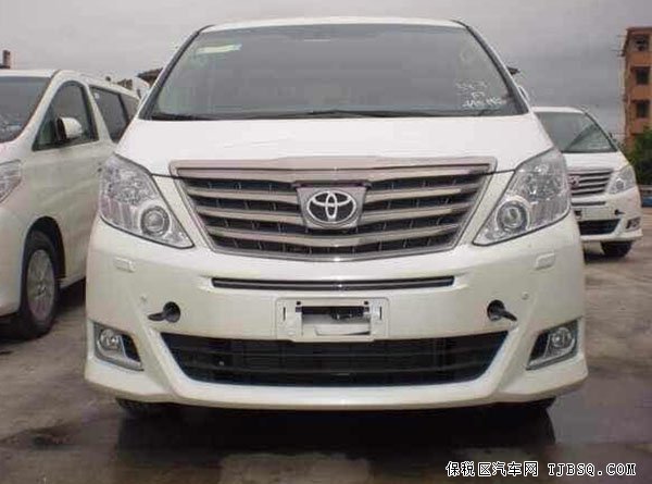 2015款丰田艾尔法3.5中东 强势出击现车降价