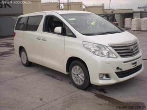 2015款丰田艾尔法3.5中东 强势出击现车降价