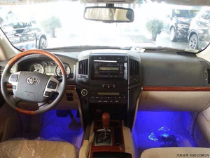 14款丰田酷路泽4000 现车最低折扣豪情直降