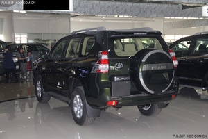 2014款丰田霸道2700大促销 年末巨幅低价优惠