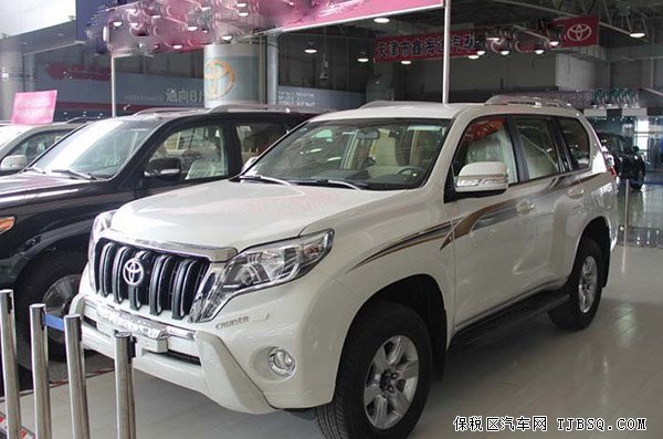 2014款丰田2700中东版现车 价格优惠大跳水中