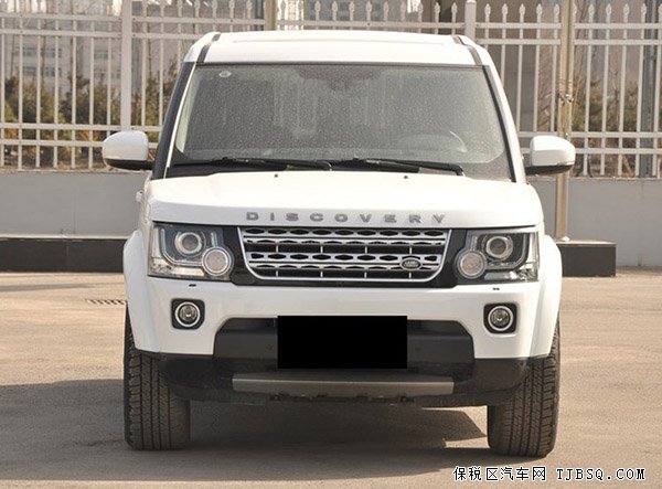 14款路虎发现4现车热力到港 年末收关大促销