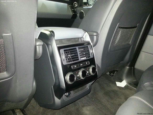 14款路虎揽胜运动版到店 港口现车惊喜促销引爆