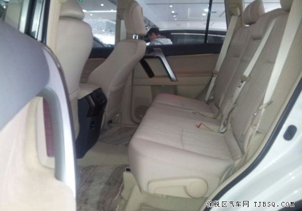 2015款丰田普拉多2700中东版 新款霸道现车37.5万热卖