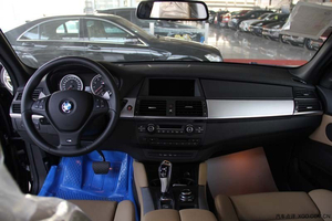 2014款宝马X5M现车最低价 现车圣诞节前期大促销