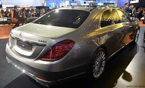 新款梅赛德斯迈巴赫 现车即将抵港火爆抢定