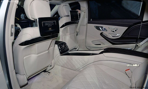 新款梅赛德斯迈巴赫 现车即将抵港火爆抢定