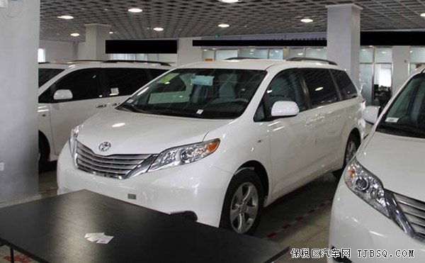 2014款丰田塞纳超级降价 圣诞将至商家大促销