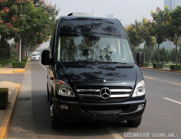 奔驰斯宾特已到店 现车低折回馈商家特惠中