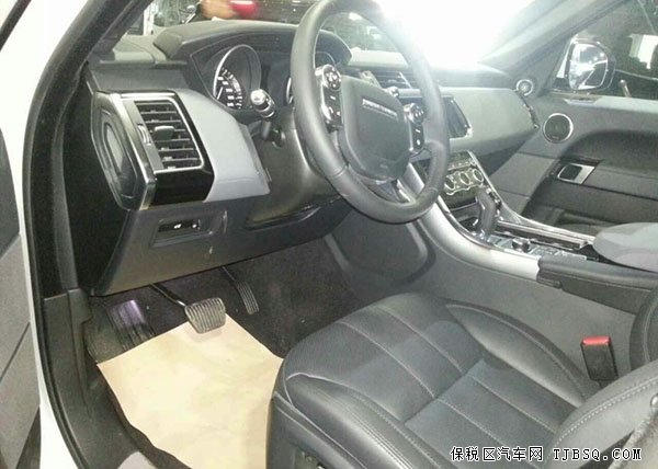 2014款路虎揽胜运动版已到店 年底超级大酬宾