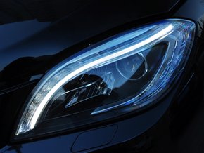 2014款奔驰ML400现车优惠 狂欢甩尾M级400送保险