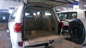 2014款酷路泽4000热力促销 现车年末收关特惠