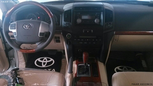 2014款酷路泽4000热力促销 现车年末收关特惠