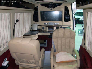 奔驰斯宾特已到店 现车低折回馈商家特惠中