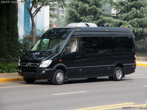 奔驰斯宾特已到店 现车低折回馈商家特惠中