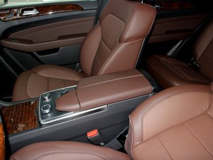 新款奔驰ML全系优惠 天津现车低价优惠送豪礼