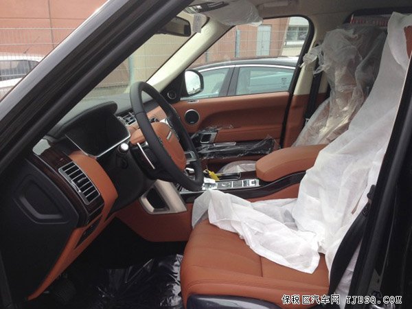 14款路虎揽胜3.0柴油创世版 22轮/座椅加热现车150万