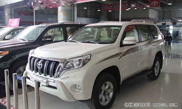 新款丰田霸道2700中东版 现车高性价比座驾发售