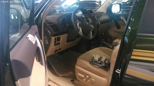 中东版新款丰田霸道2700 现车圣诞节前疯狂促销