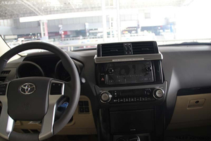 14款丰田霸道2700极品越野车 现车跨年最强降价