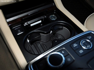 新款奔驰ML400店内现车 平安夜天津现车超级特惠价