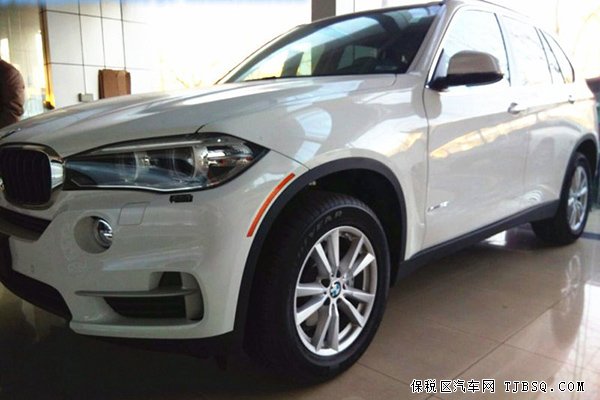 2014款宝马X5现车秀底价 圣诞节倾城钜惠独占底价
