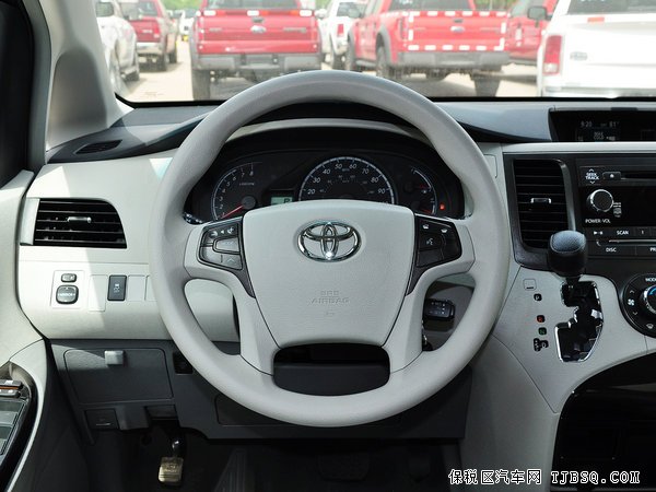 2014款丰田塞纳持续特惠 现车再掀低价折扣风潮