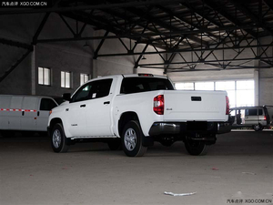 2014款丰田坦途SR5版皮卡 现车超值越野价格优惠