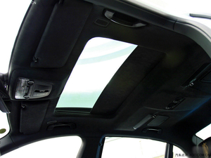 宝马7系限量钜惠抛售 现车年末再掀狂惠风暴