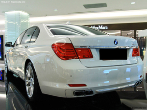 宝马7系限量钜惠抛售 现车年末再掀狂惠风暴