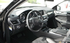 2015款奔驰GL450到店 港口现车报价元旦特惠销售