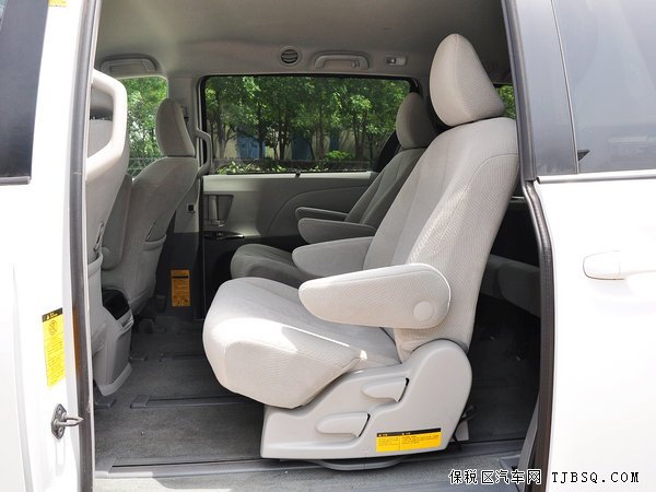 2014款丰田塞纳贵宾专享 现车7座塞纳全新亮点配置