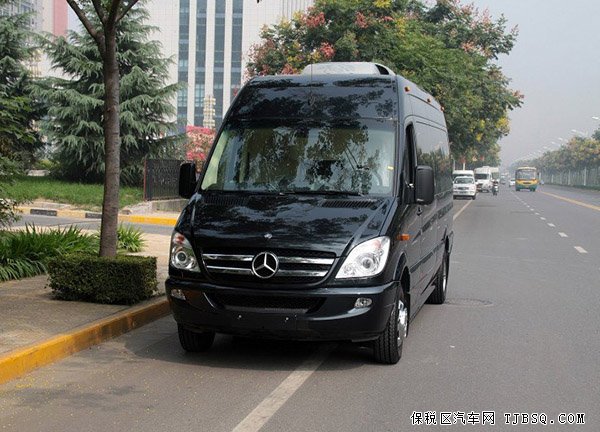 奔驰斯宾特天津现车到店 元旦惊喜特价销售