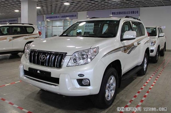 2014款丰田霸道4000新车抵港 中东版现车精配热卖
