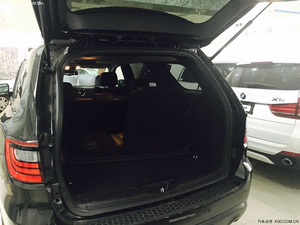 道奇杜兰戈3.7强降价 港口现车多重好礼封顶优惠