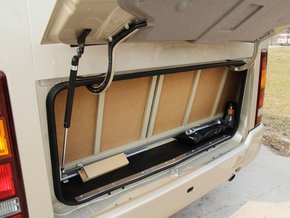 日产碧莲特惠10万 现车尼桑碧莲多功能商务型