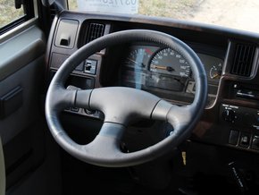 日产碧莲特惠10万 现车尼桑碧莲多功能商务型