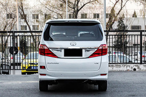 丰田埃尔法中东版现车优惠 年末收关亲情促销